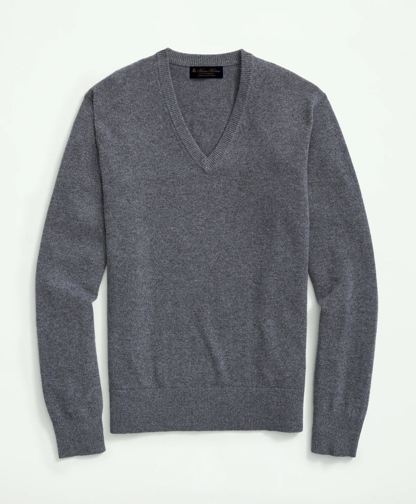 3-Ply Cashmere V-Neck Sweater | Brooks Brothers online - US 7937