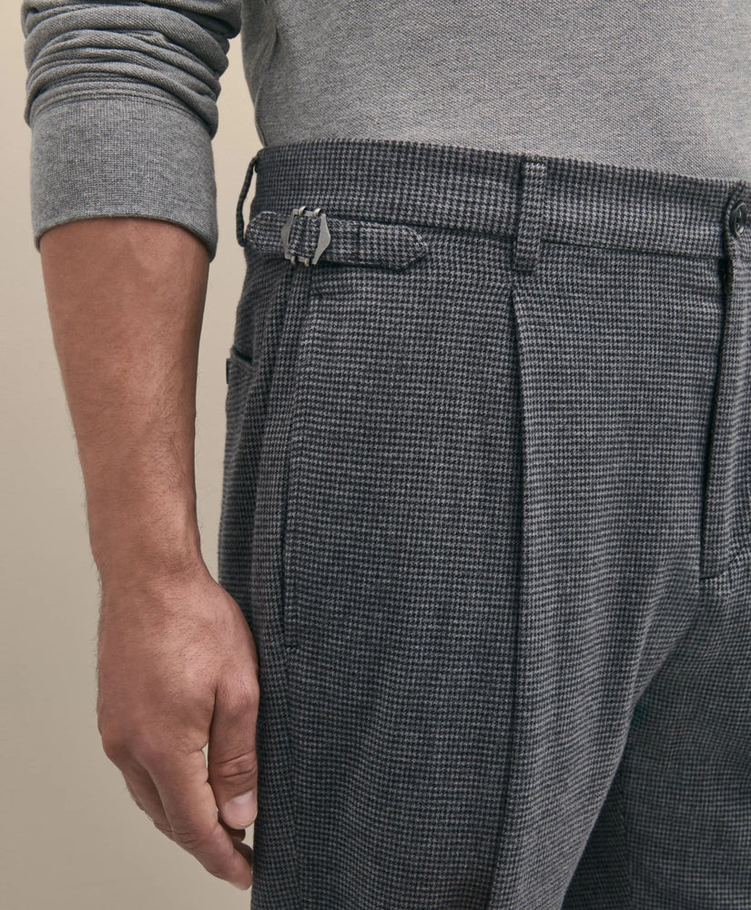 Cotton Pleated Side-Tab Checked Chino | Brooks Brothers discount
