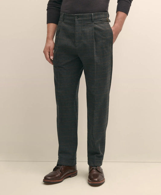 Cotton Pleated Side-Tab Chino | Brooks Brothers online shop