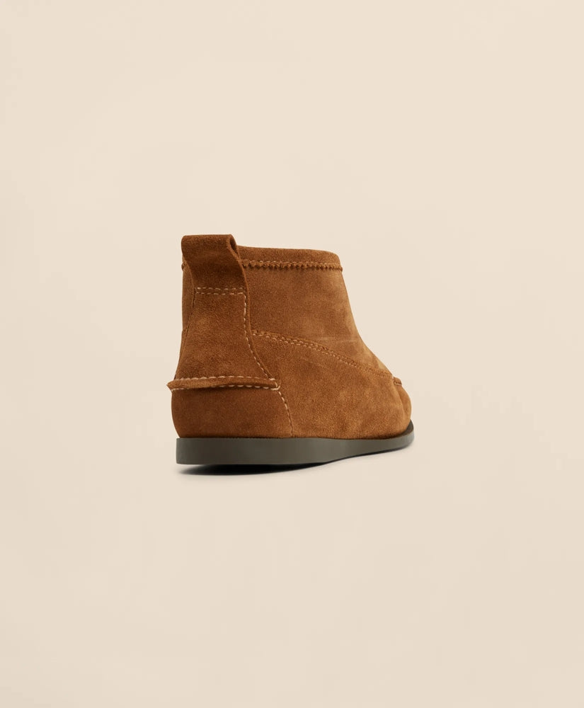 Leather Lace-Up Chukka Boots | Brooks Brothers online