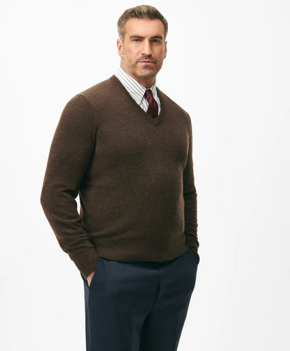 Big & Tall 3-Ply Cashmere V-Neck Sweater | Brooks Brothers on sale - US 2347
