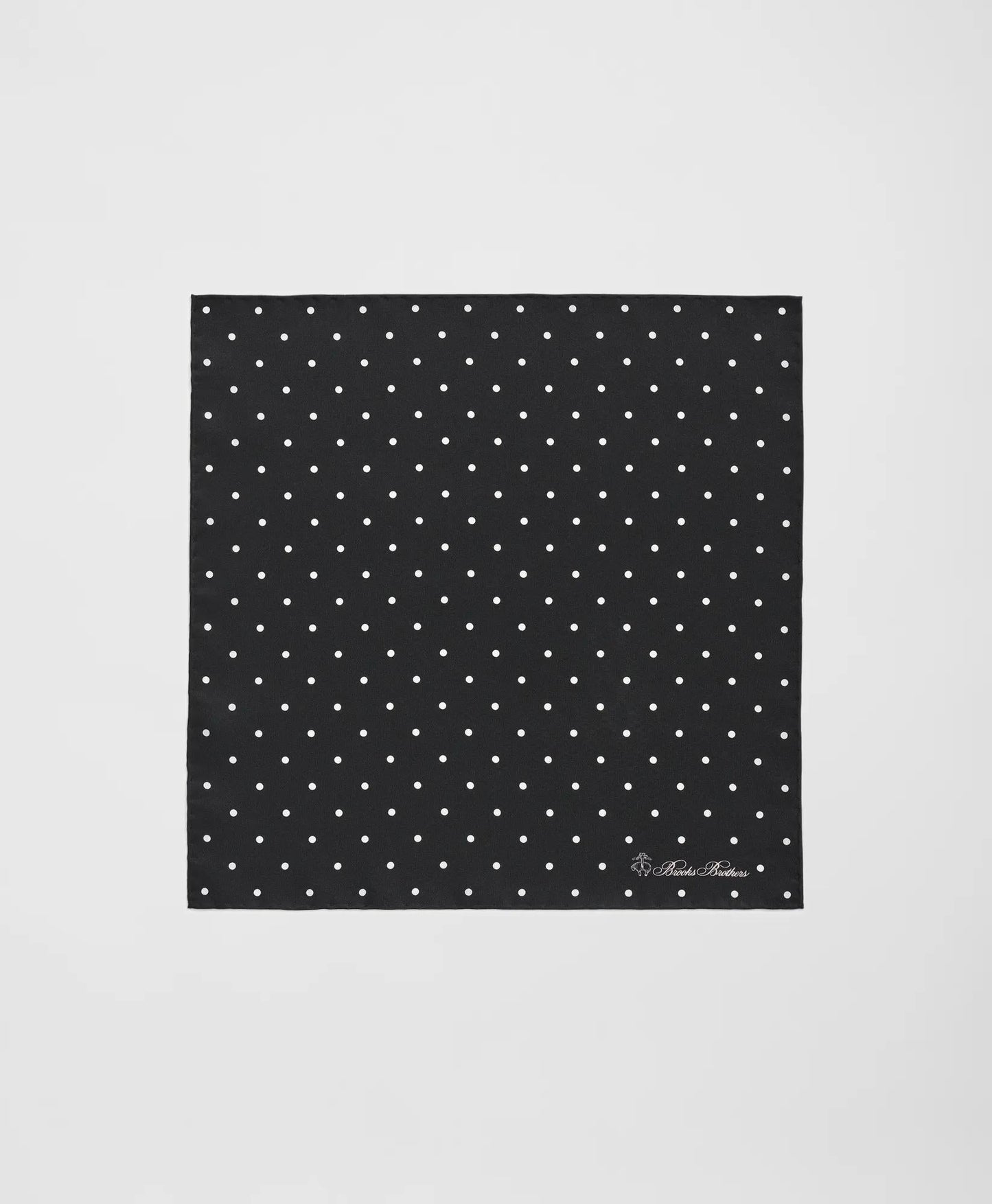 Small Dot Silk Pocket Square | Brooks Brothers online shop