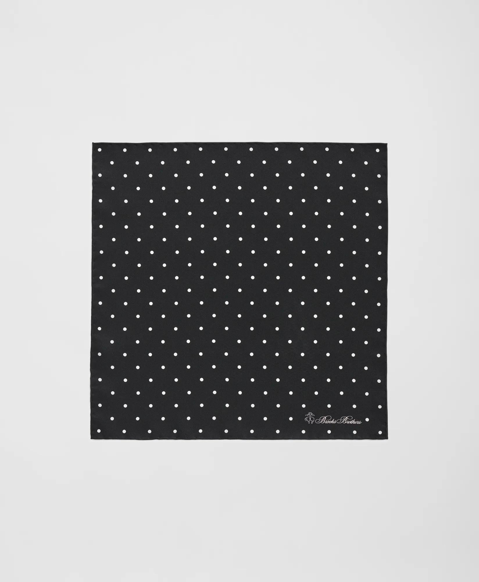 Small Dot Silk Pocket Square | Brooks Brothers online shop
