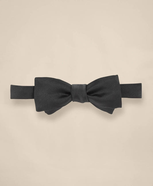Formal Square End Satin Bow Tie | Brooks Brothers online shop